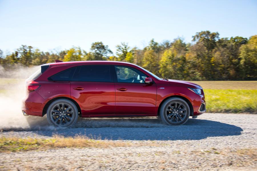  Acura MDX A-Spec (YD3) 2018 года  (фото 14 из 40)